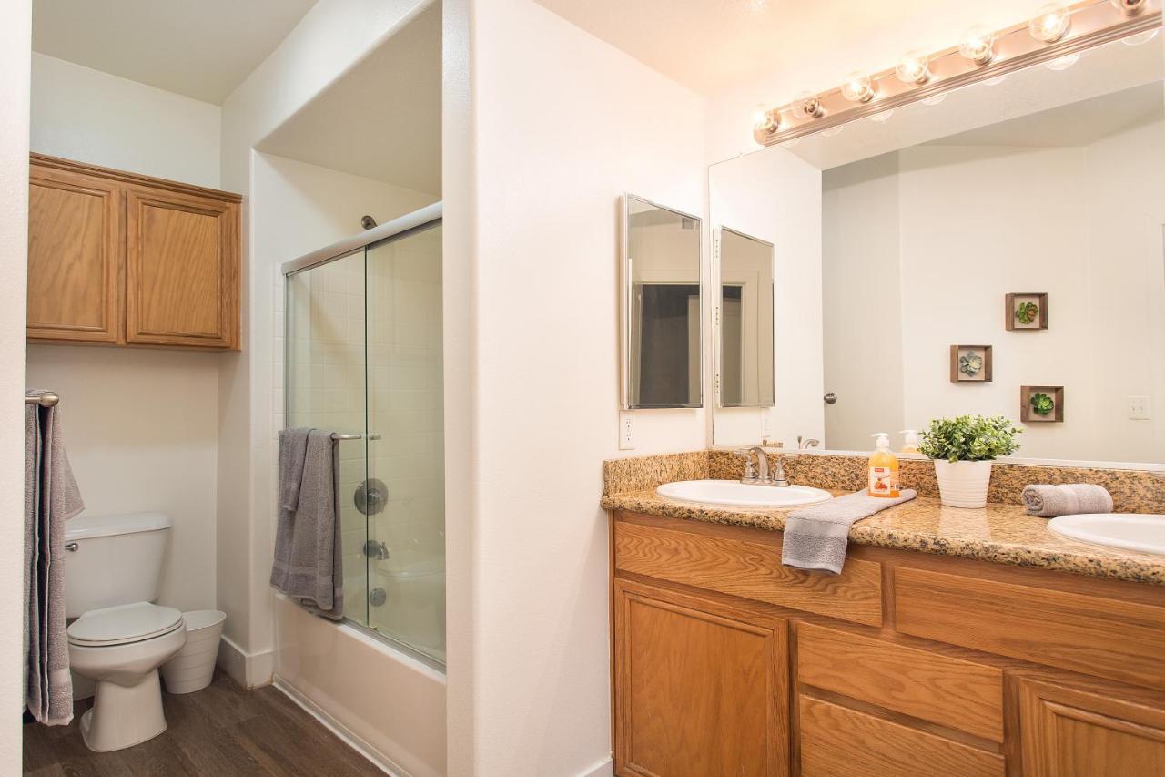 Westwood Luxury Suites Los Angeles Exteriör bild
